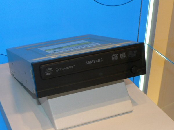 CeBIT Samsung SH-S203.jpg