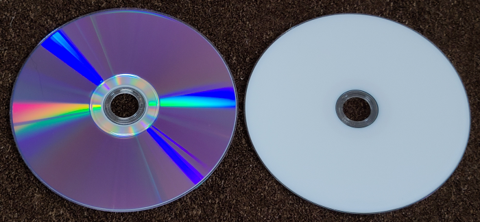 Ritek Pro DVD-R Top and Bottom.png