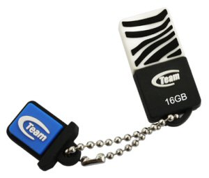 team_group_c118_usb_flash_drive.jpg team_group_c118_usb_flash_drive.jpg